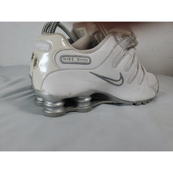 Nike Shox 366571-111 White Running Gym Shoes Women's Size US 8.5 - Picture 14 of 16